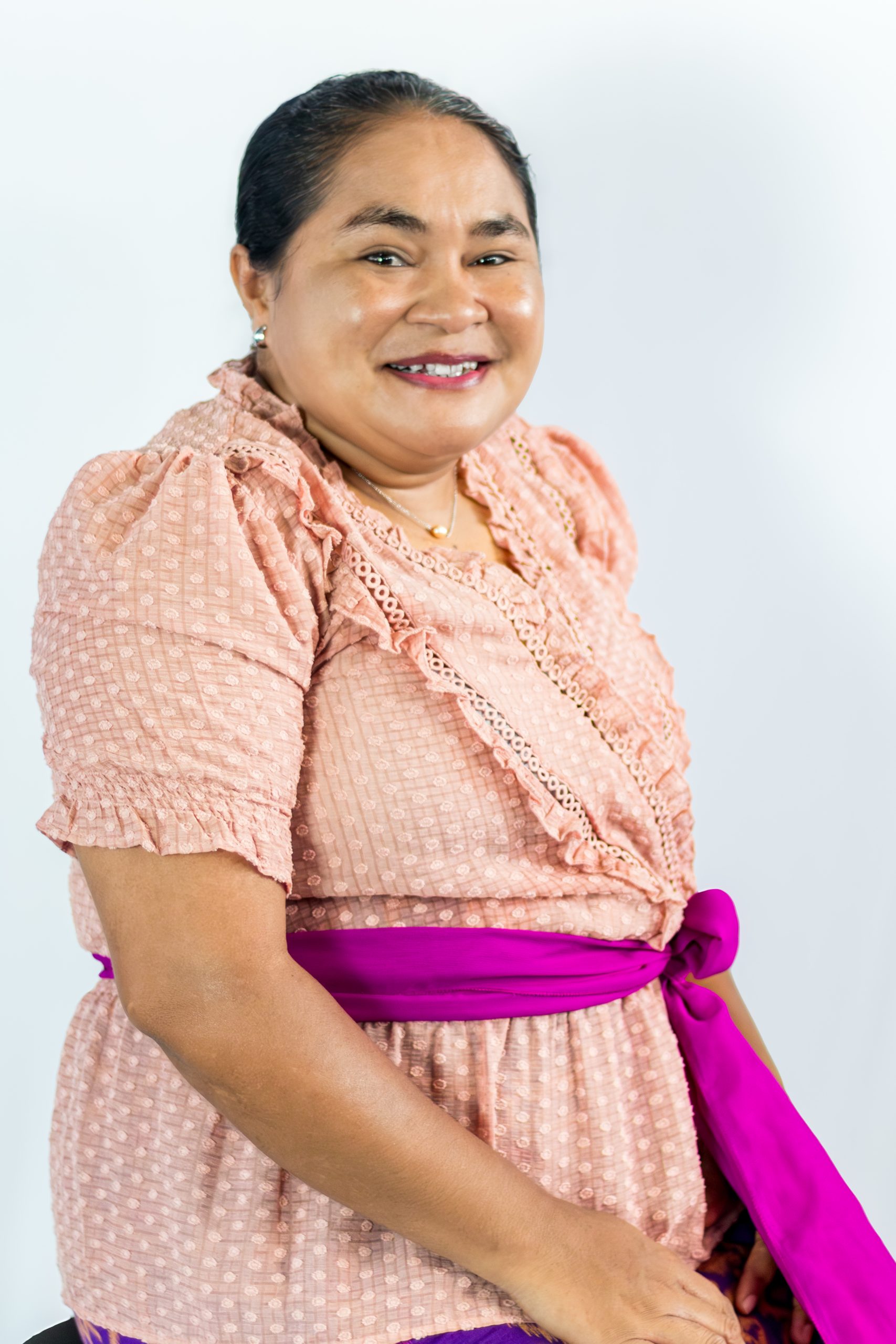 Staff Photo_Bu Yimi_2025